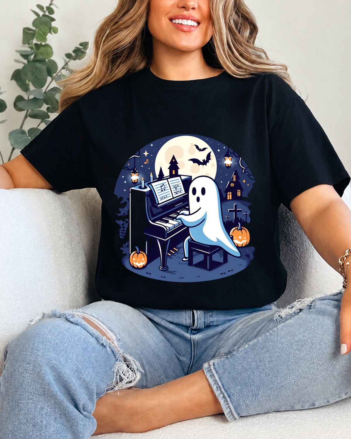 Spooky Piano Ghost Shirt - Kawaii Halloween Music Lover Gift & Pianist Tee Short-Sleeve Unisex T-Shirt